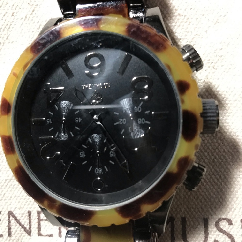 Rockwear animal print watch
